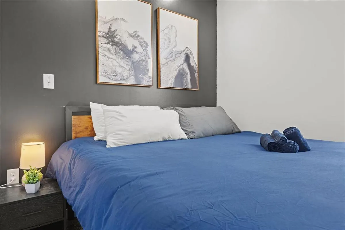 Luxurious King 2Br Suite In South End Charlotte!